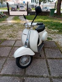 Vespa 50 Special