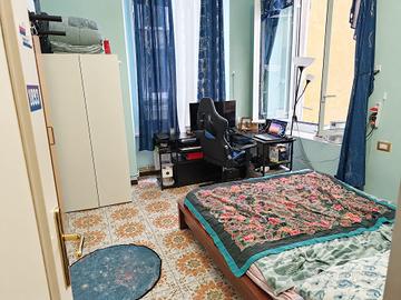 Privato Grande appartamento centro storico Genova
