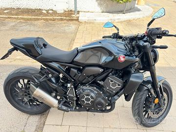 Honda cb 1000r black edition leggi bene