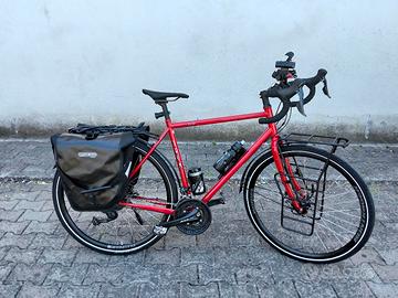 bicicletta cicloturismo Trek 520 