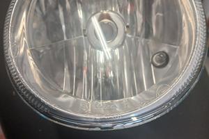 faro anteriore vespa  200 250 e 300