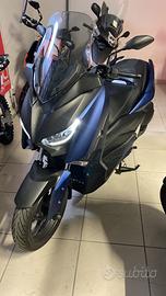 Yamaha xmax 300