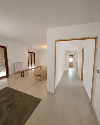 Appartamento  120mq con garage e cantina