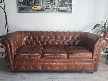 Divano pelle Chesterfield 3 posti