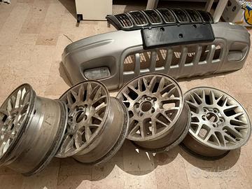 Ricambi   GRAND CKEROKEE  2.7 WJ  anno 2002