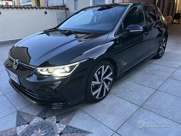 VOLKSWAGEN Golf 1.5 TSI 150 CV EVO ACT R-Line