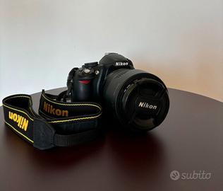 Fotocamera NIKON D3100 + Obiettivo Nikkor 18-105