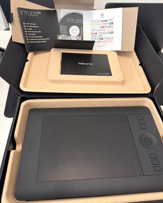 Wacom Intuos Pro Small - Full set originale