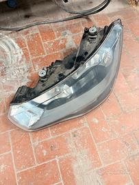 Faro anteriore Audi