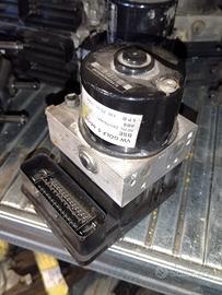 Gruppo abs VOLKSWAGEN GOLF 5 1595cc benzina 2007