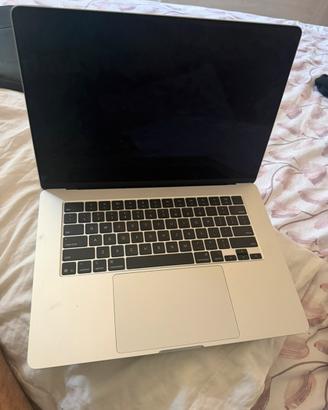 MAC AIR M4 2025