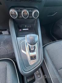 CAMBIO AUTO 2021 RENAULT CAPTUR E-TECH PLUG-IN HYB