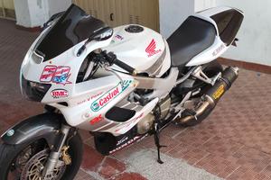 Honda VTR 1000 F Firestorm del 2006