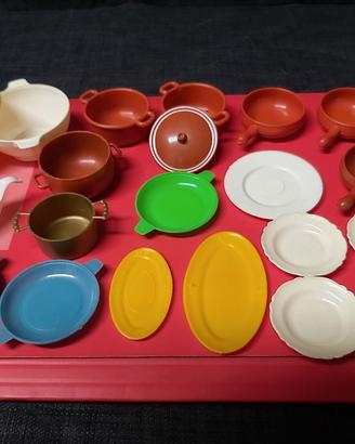 Pentoline e piatti giocattolo anni 80 in plastica 
