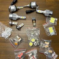 Luci a Led 12V per auto.