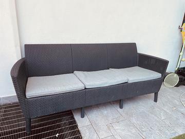 Divano in ratan da esterno