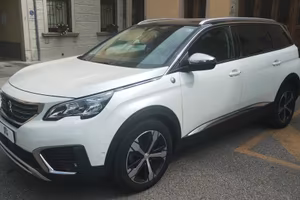 Peugeot 5008 BlueHDi 120 CV CROSSWAY AUT.