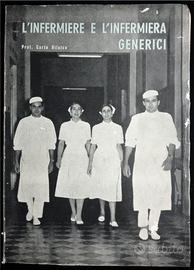 Vintage. L’infermiere e l’infermiera generici.