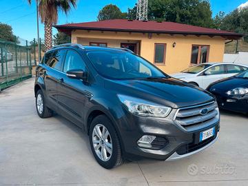 Ford Kuga 1.5 TDCI 120 CV S&S 2WD Business