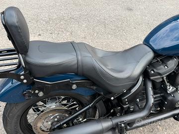 Sella Harley Davidson Street Bob