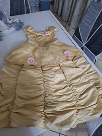 Vestito di Belle della Disney (5/6anni)