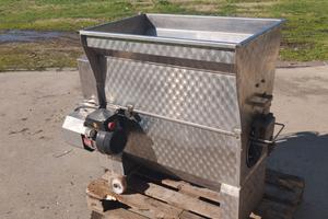 DIRASPATRICE PIGIATRICE ENOITALIA