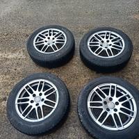 Cerchi con gomme termiche per Audi