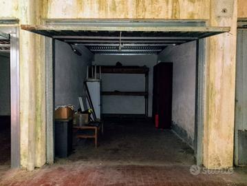 Box / Garage di 15 m² a Pino Torinese