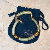 Bracciale in giada vintage e dorato orientale