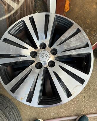 4 cerchi Kia 18”