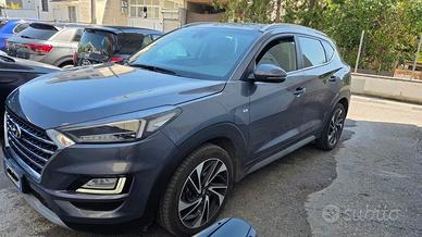 Hyundai Tucson 1.6 crdi 48V Exellence 4wd 136...