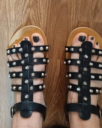 Sandali rock-chic flat Lora Ferres 