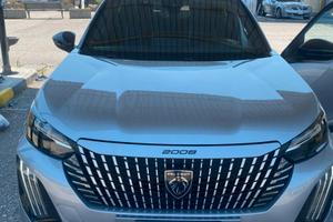 Peugeot 2008 GT benzina 130 cv