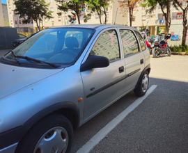 Opel corsa 1.0