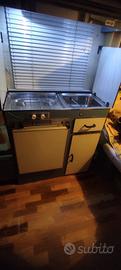 BLOCCO CUCINA LAVELLO FRIGO 