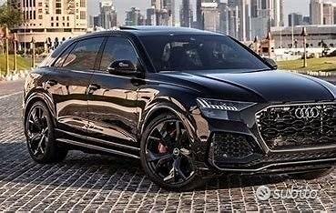 Ricambi audi rsq8 2022