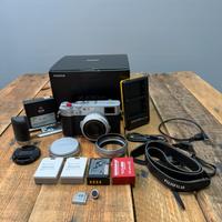 📸 Fujifilm X100VI + accessori – praticamente nuova