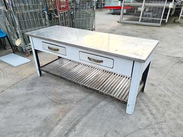 tavolo da lavoro per cucina usato