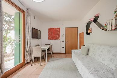VILLORBA Comodo bilocale con giardino TC150