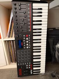 Akai MPK 249 - Master Keyboard Controller