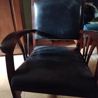 sedia e divano per arredamento a Sanluri