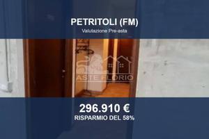 Immobile in asta di 503 m² a Petritoli