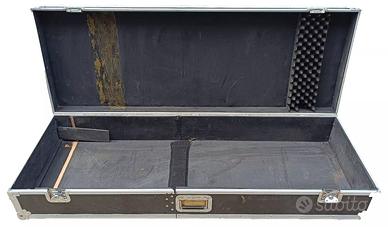 Flightcase valigia per tastiera consolle piatti dj