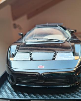 Bugatti 110B Burago scala 1/18 made in Italy 1991
