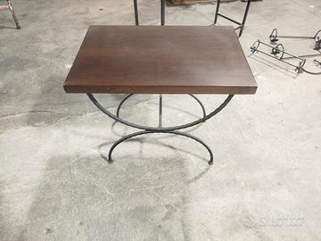 tavolo in ferro e legno 