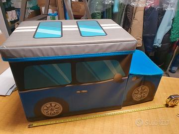 Contenitore Multiuso a forma di camioncino. 