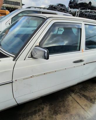 MERCEDES-BENZ 240 D 1980 - PORTA ANTERIORE SINISTR
