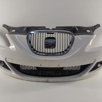 Paraurti ant SEAT LEON (1P1) '05