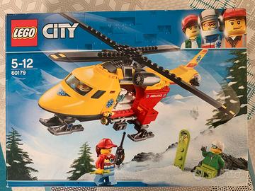 60179 LEGO City Ambulance Helicopter