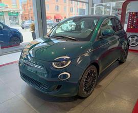 FIAT 500 La Prima Berlina 42 kWh